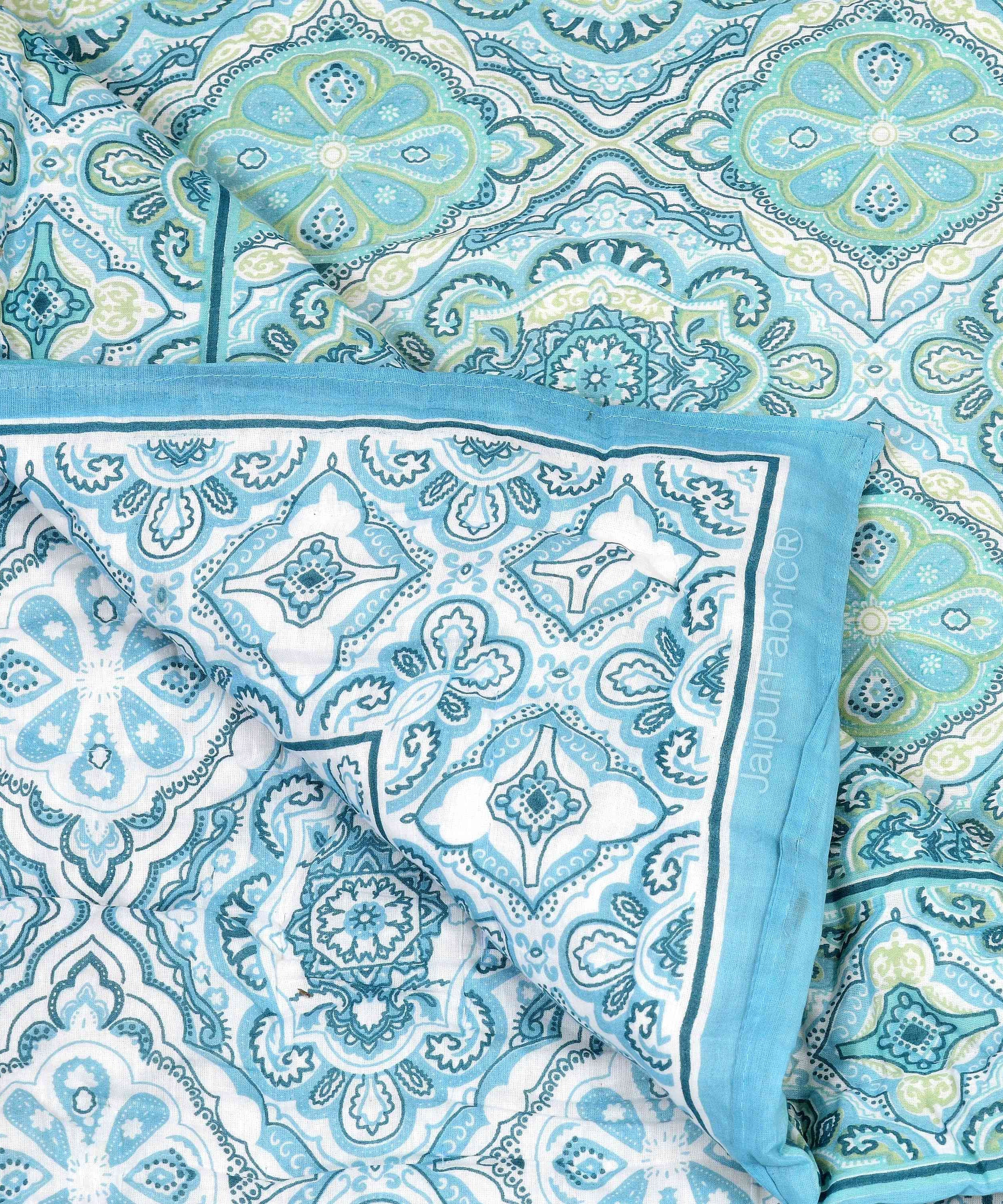 Reversible Quilt Rajai with Turquoise Medallion Dual-Design Print for Stylish Bedrooms