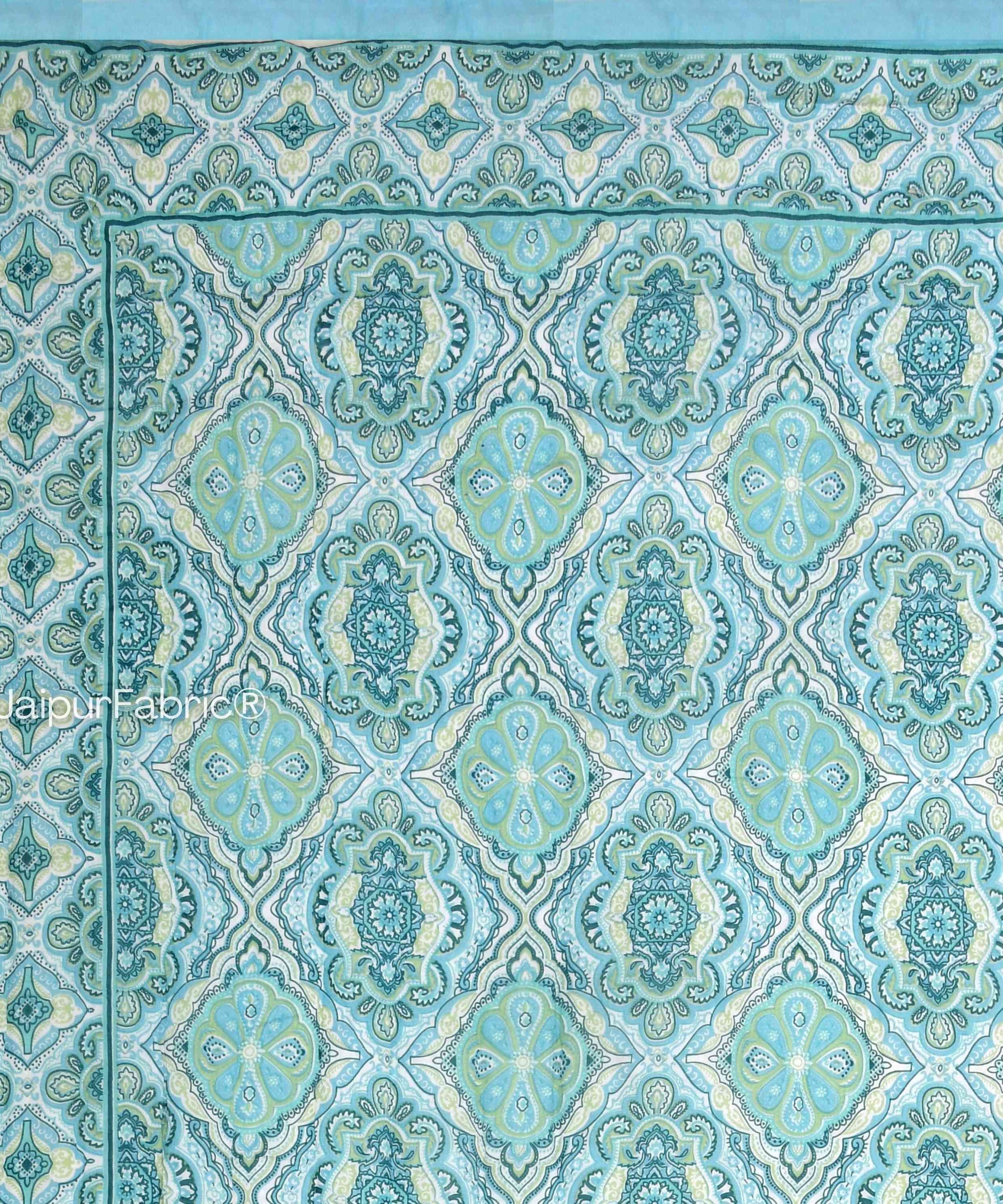 Reversible Quilt Rajai with Turquoise Medallion Dual-Design Print for Stylish Bedrooms