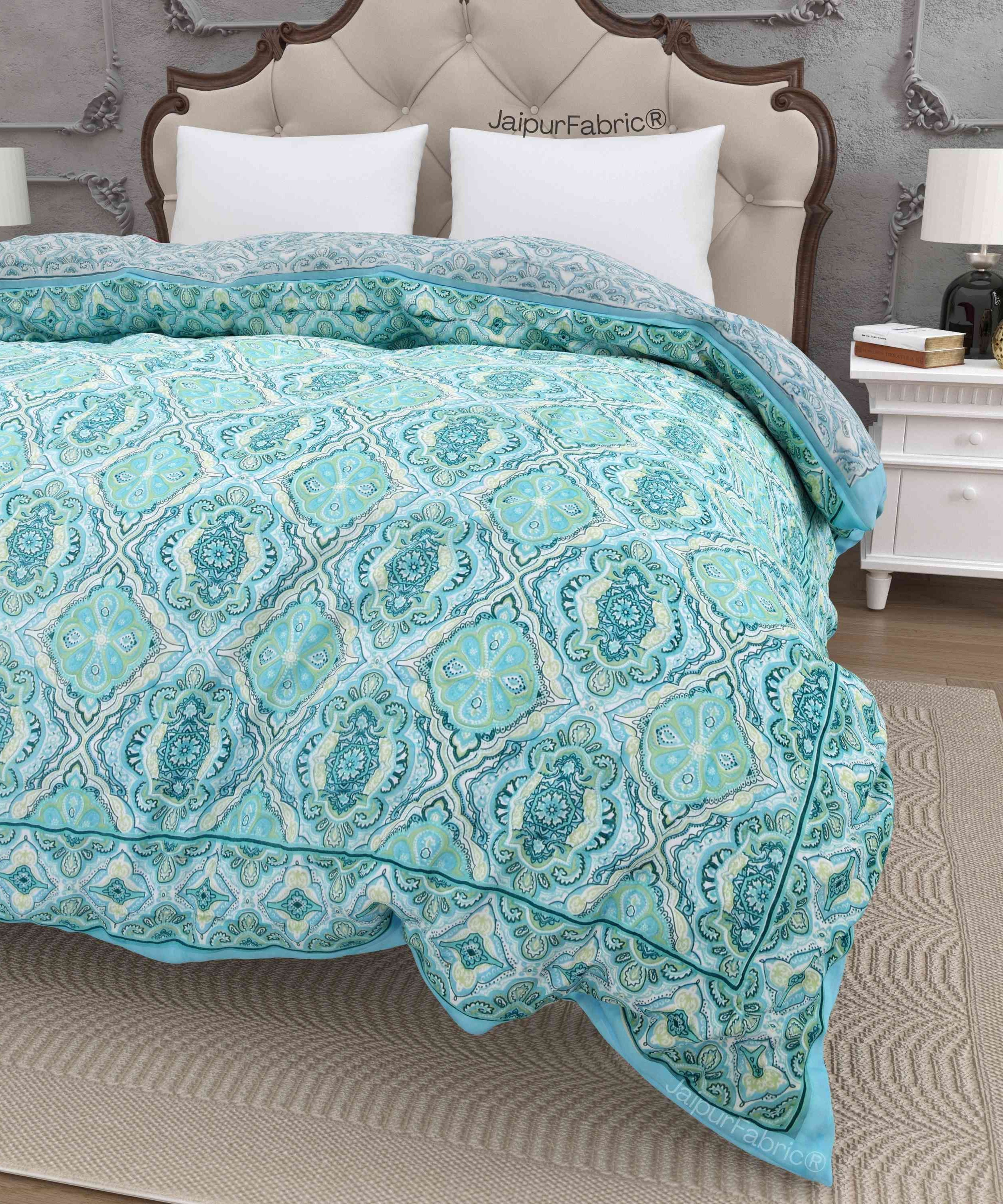 Reversible Quilt Rajai with Turquoise Medallion Dual-Design Print for Stylish Bedrooms