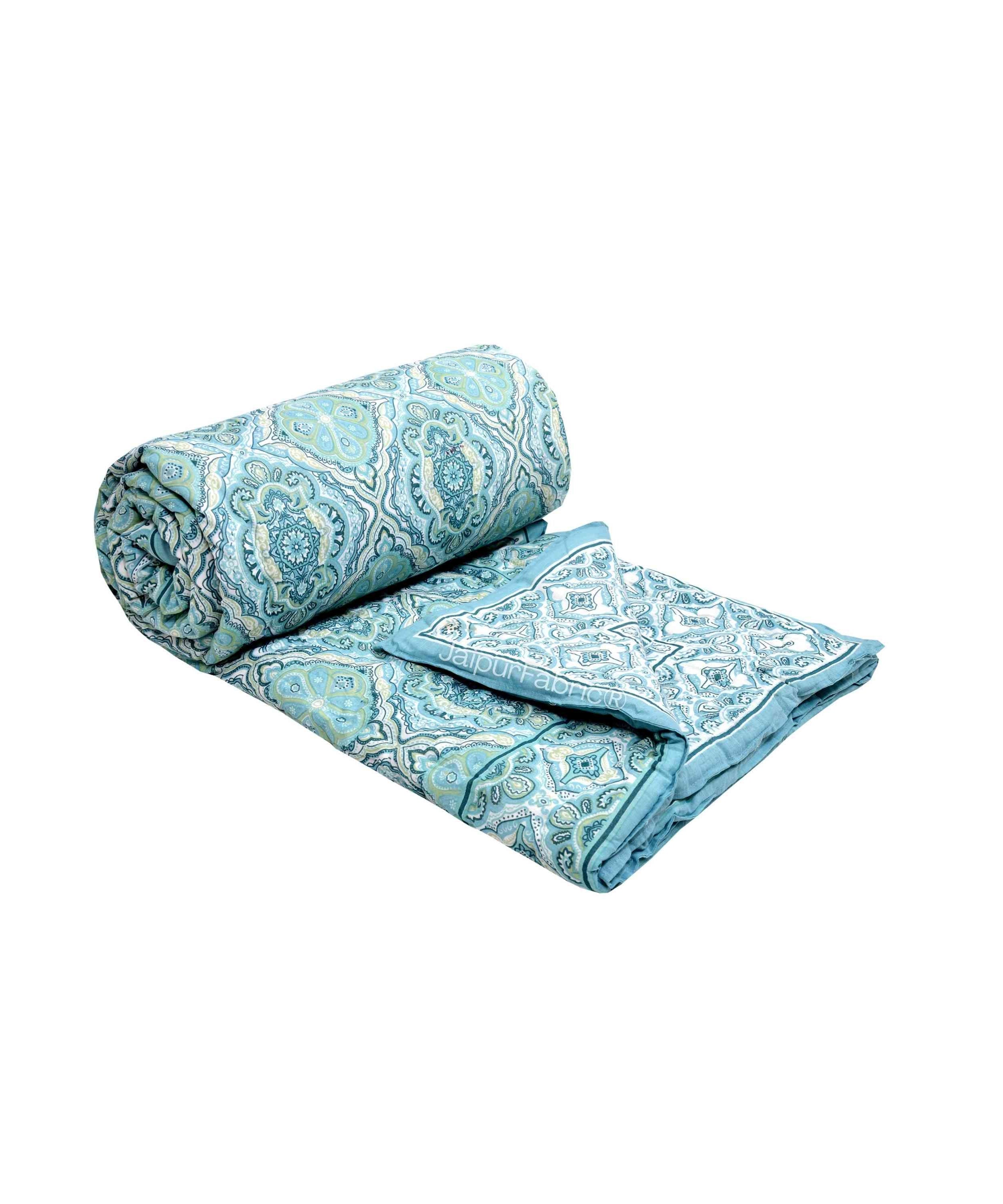 Reversible Quilt Rajai with Turquoise Medallion Dual-Design Print for Stylish Bedrooms