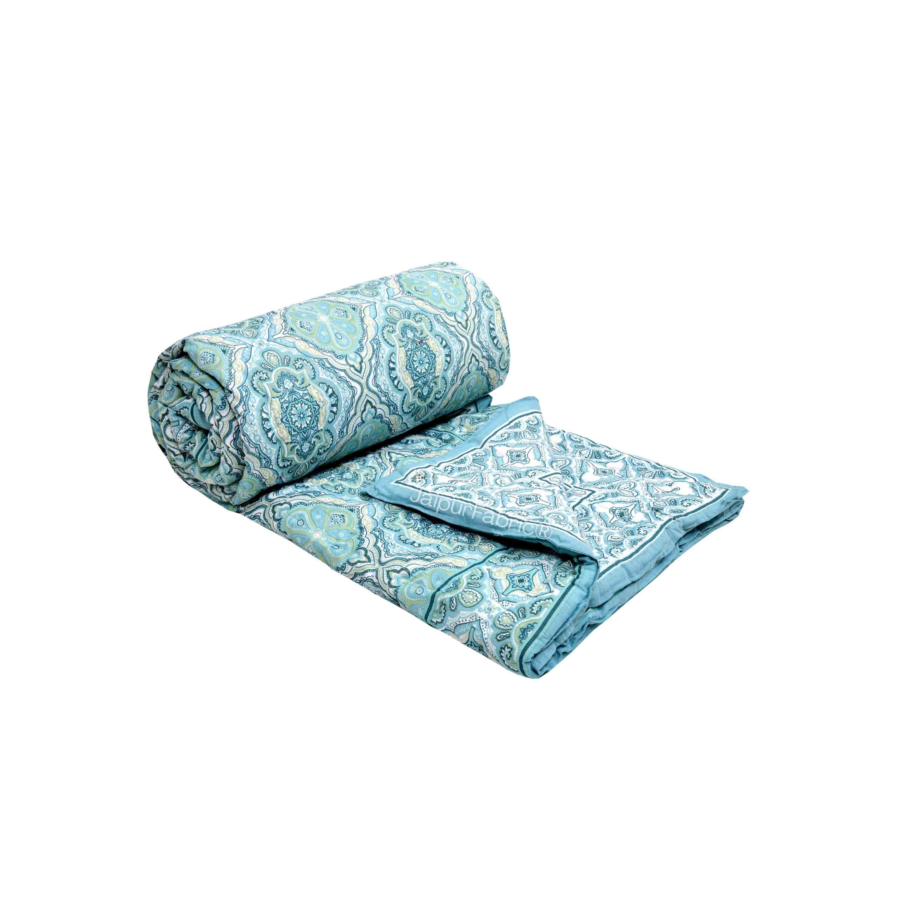 Reversible Quilt Rajai with Turquoise Medallion Dual-Design Print for Stylish Bedrooms