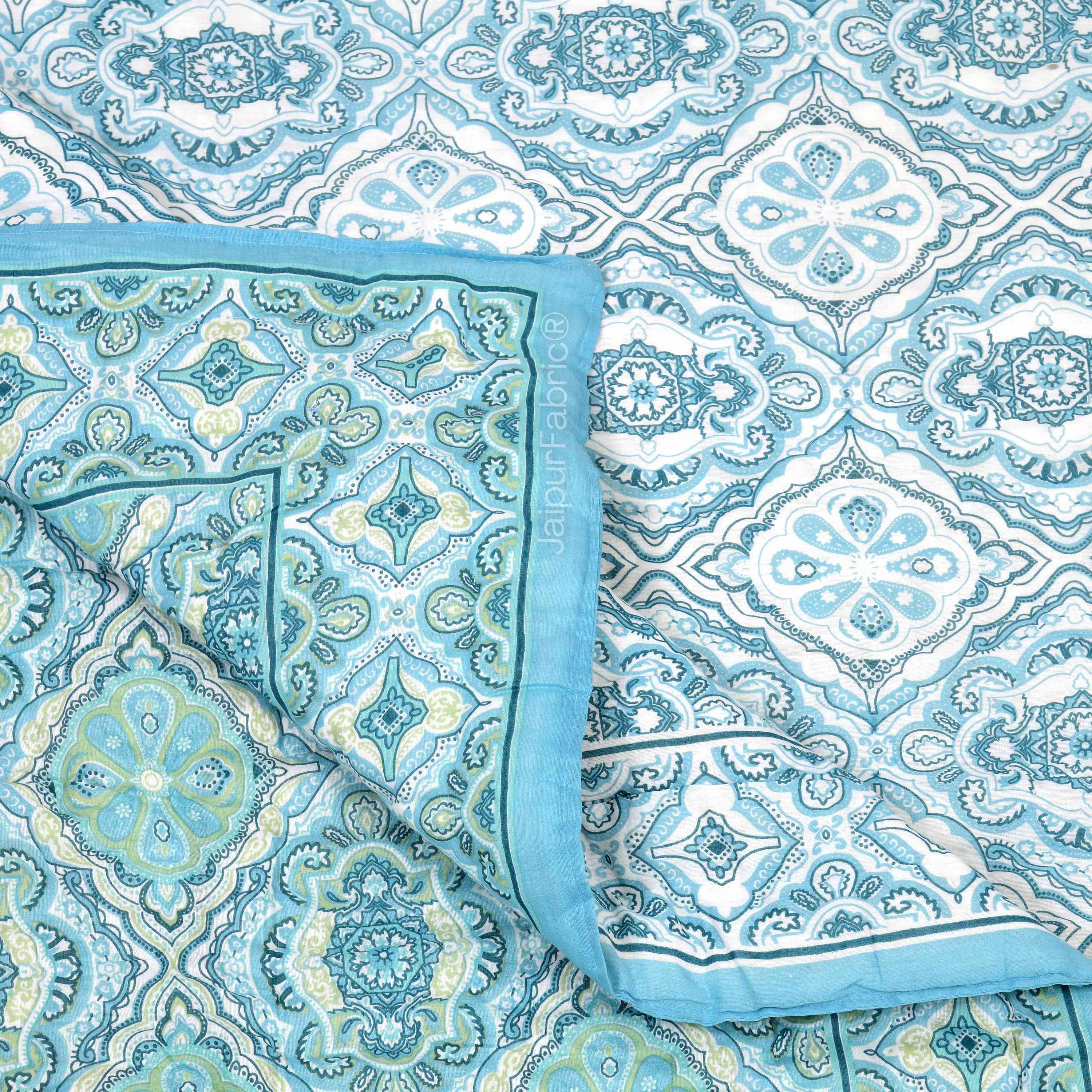 Reversible Quilt Rajai with Turquoise Medallion Dual-Design Print for Stylish Bedrooms