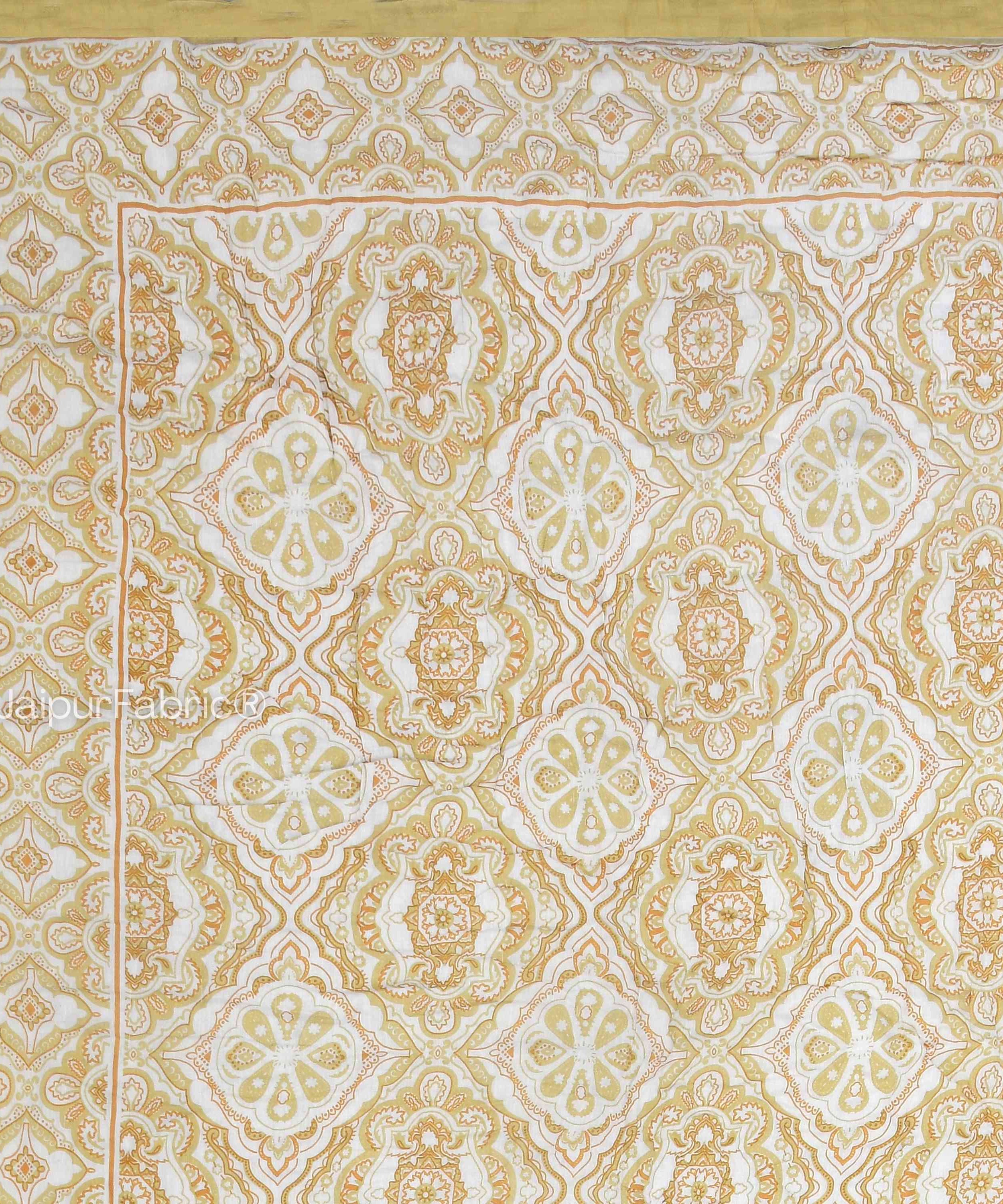 Reversible Quilt Rajai with Golden Corn Dual-Design Print for Stylish Bedrooms