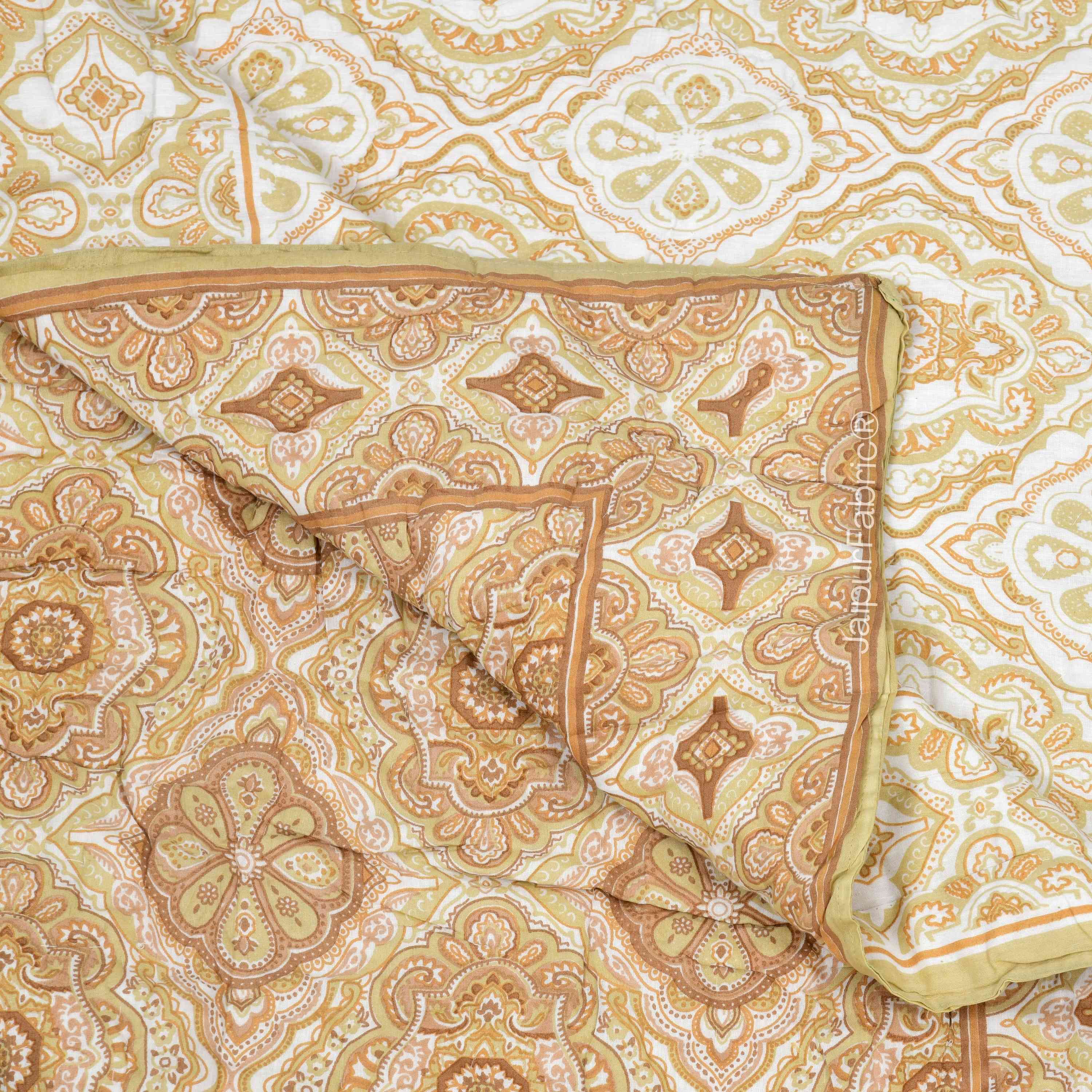 Reversible Quilt Rajai with Golden Corn Dual-Design Print for Stylish Bedrooms