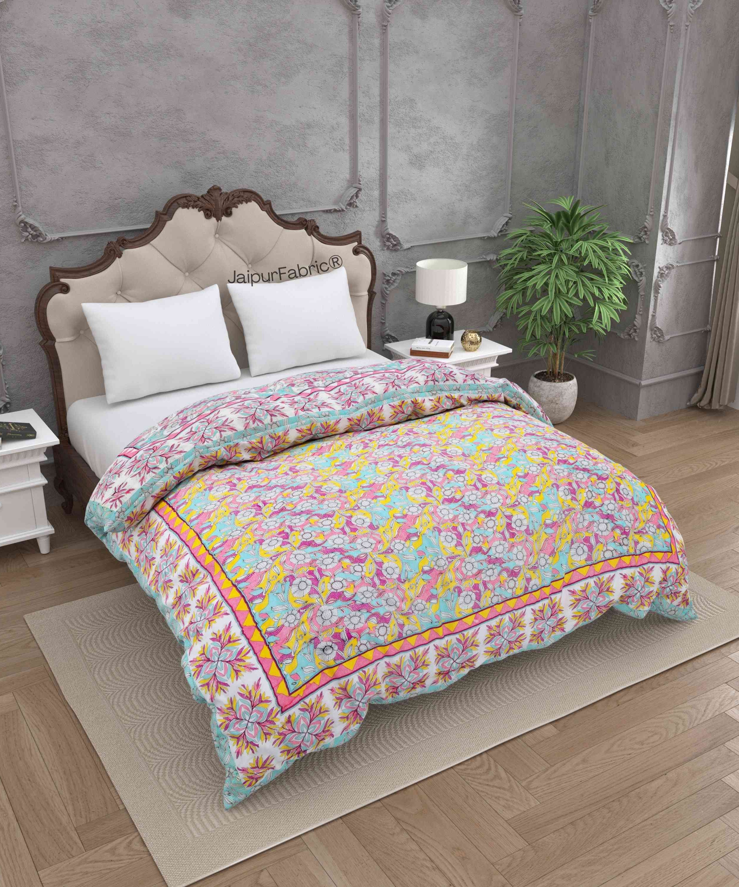 Tropical Dreamscape Colorful Lush Floral Patterns Reversible Quilt Double Bed Rajai