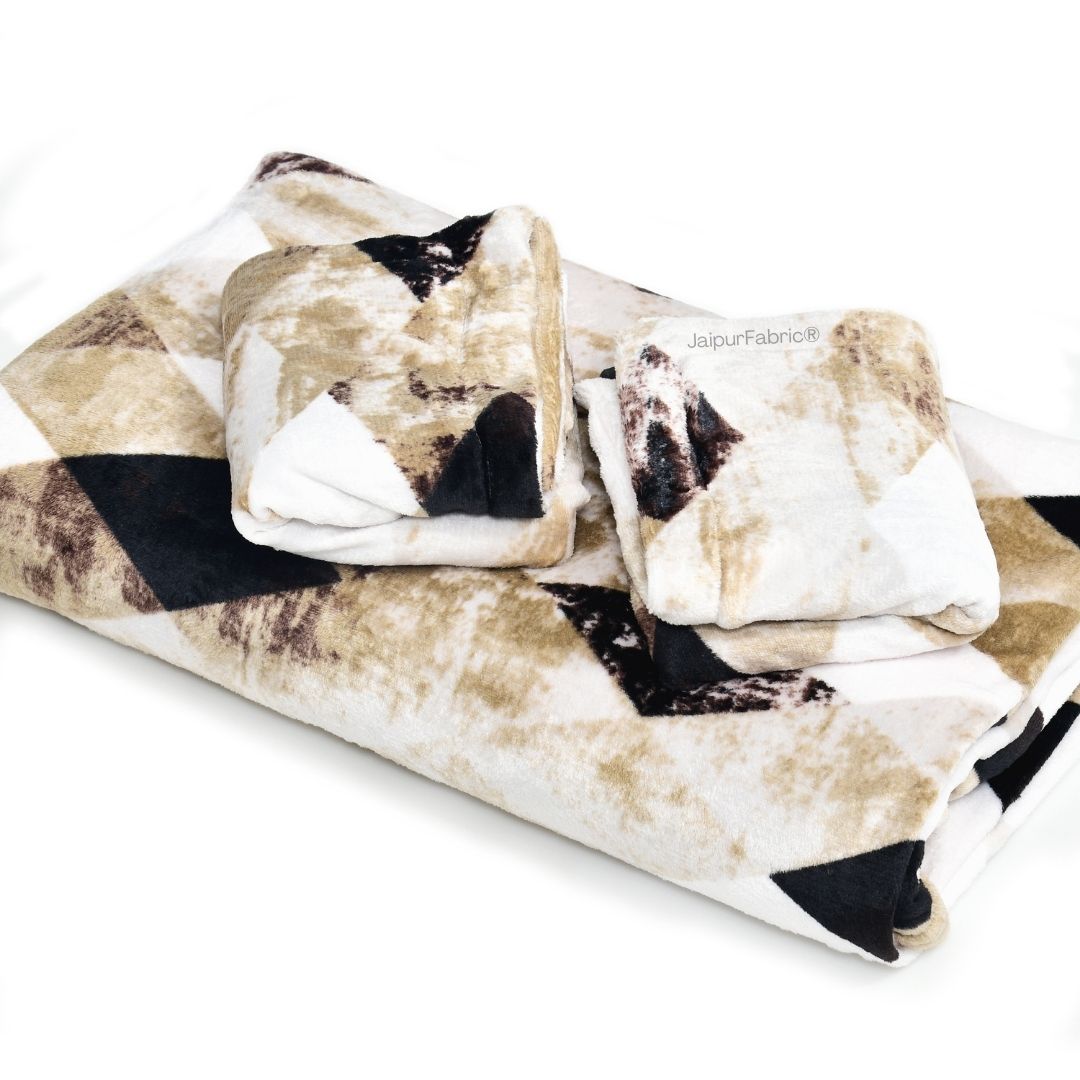 Golden Diamond Luxe Cozy Super Soft Velvet Double Bedsheet