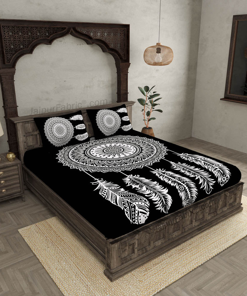 Big Feather Print Black & White Bedsheet