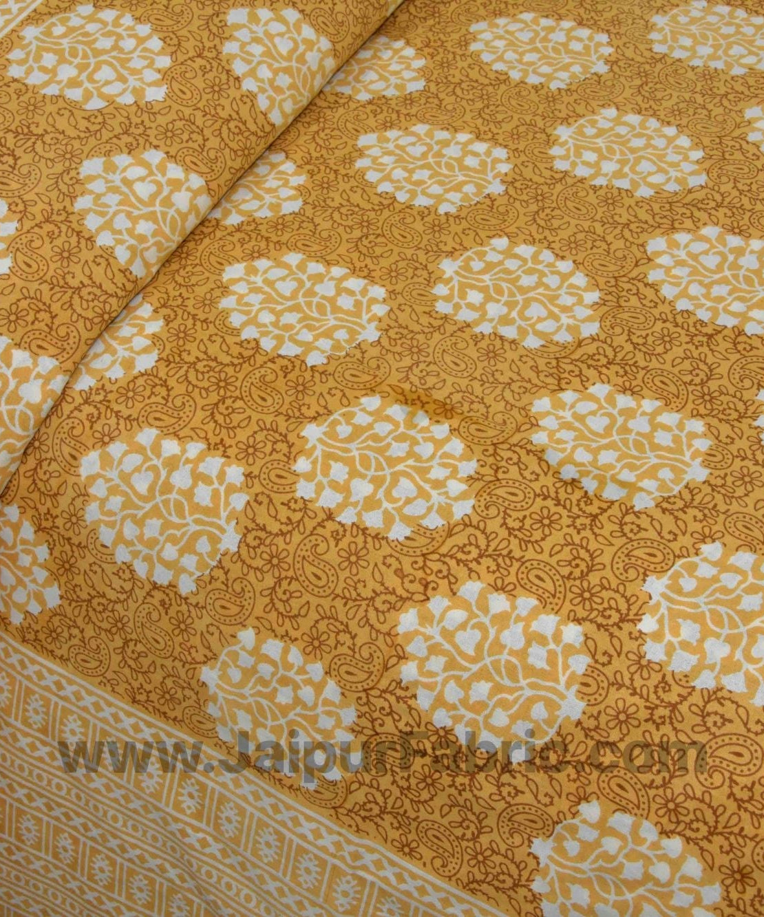 Designer's Dream Multicolor Double Bed Set with 8 Pillow Covers