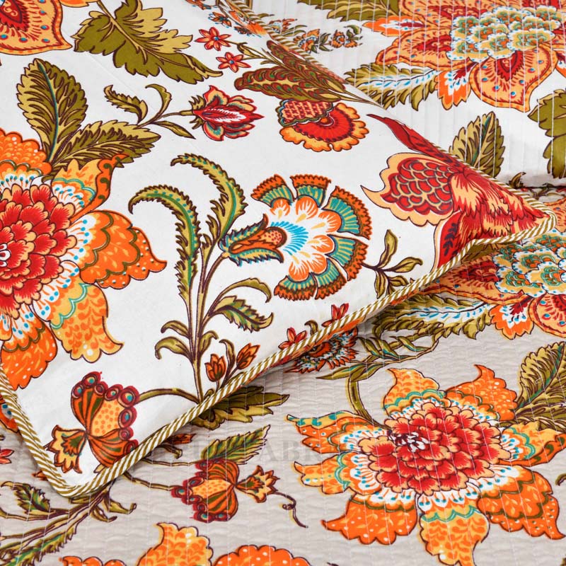 The Festive Grace Pure Cotton Reversible Quilted Bedcover with Pillowcases