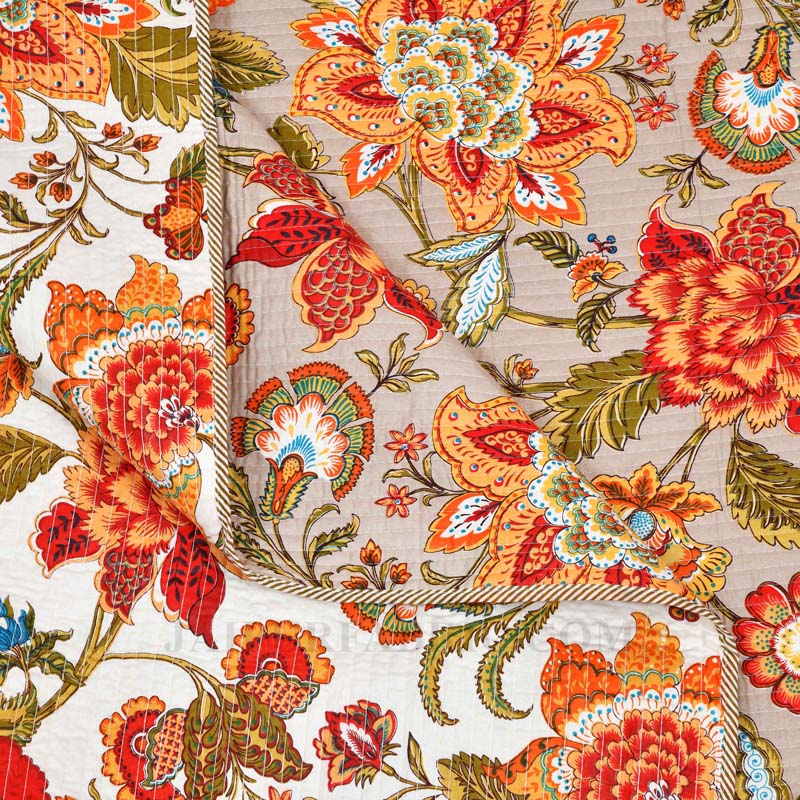 The Festive Grace Pure Cotton Reversible Quilted Bedcover with Pillowcases