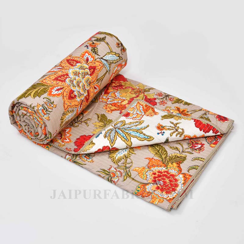 The Festive Grace Pure Cotton Reversible Quilted Bedcover with Pillowcases