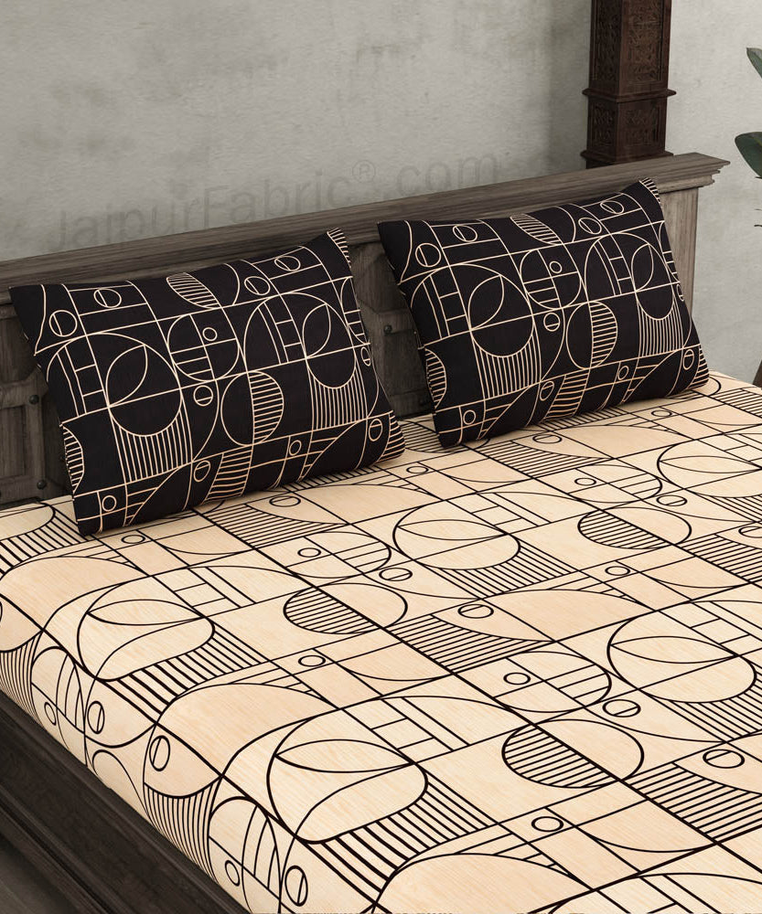 Sneaky Shell Brown King Size Bedsheet