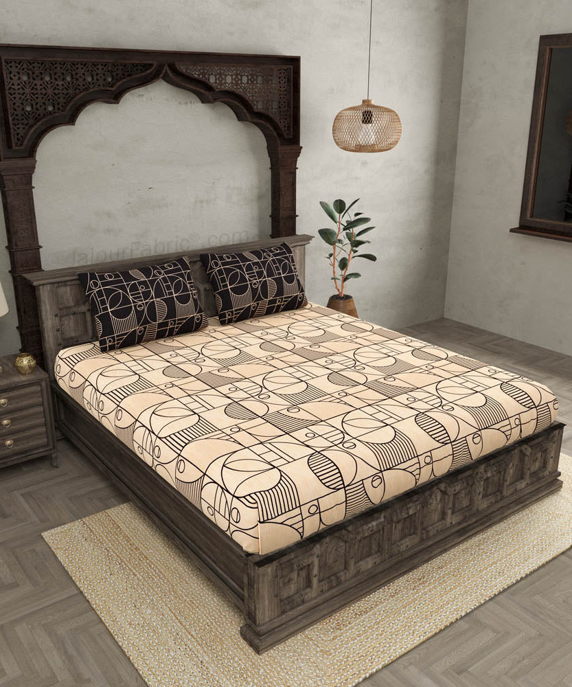 Sneaky Shell Brown King Size Bedsheet